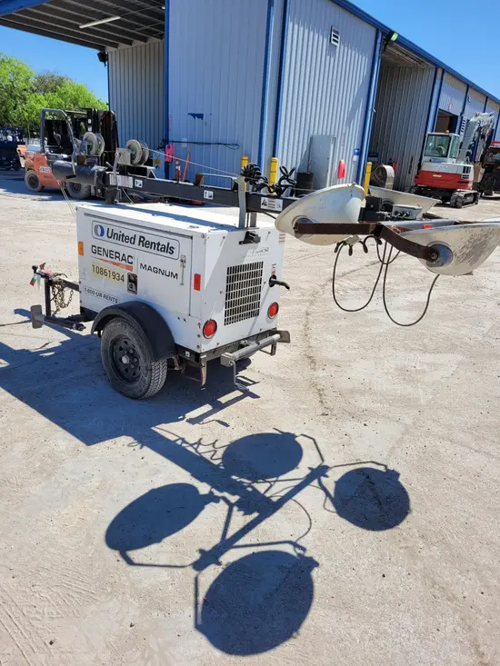 2018 Magnum Pro MLT3060 Towable Light Tower