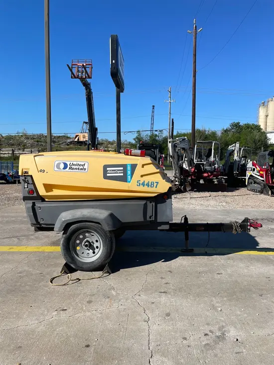 2018 Doosan P425/HP375WCUT4 Air Compressor