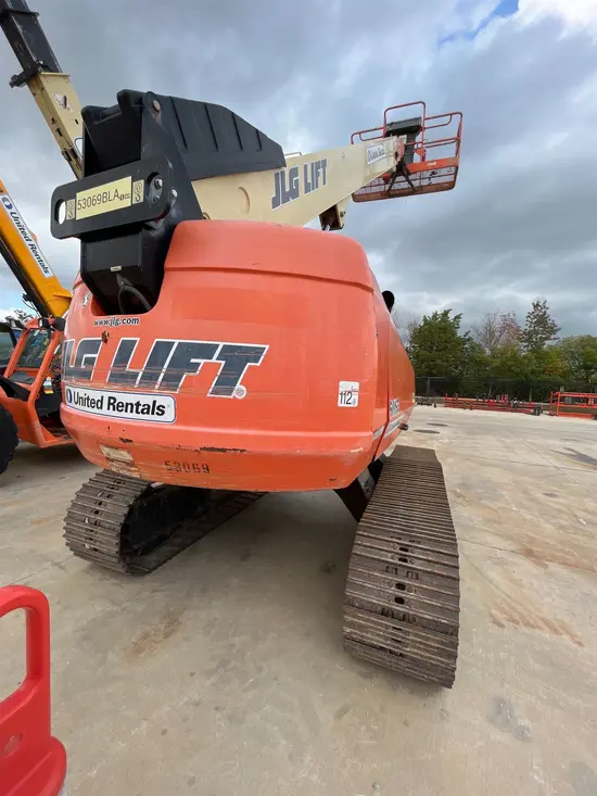 2017 JLG 600SC Boom Lift