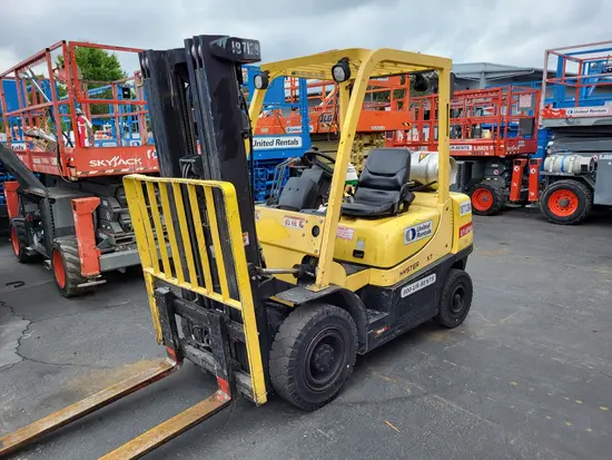 2017 HYSTER H50XT Warehouse Forklift