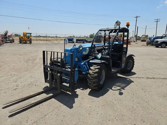 2017 Genie GTH-5519 Forklift
