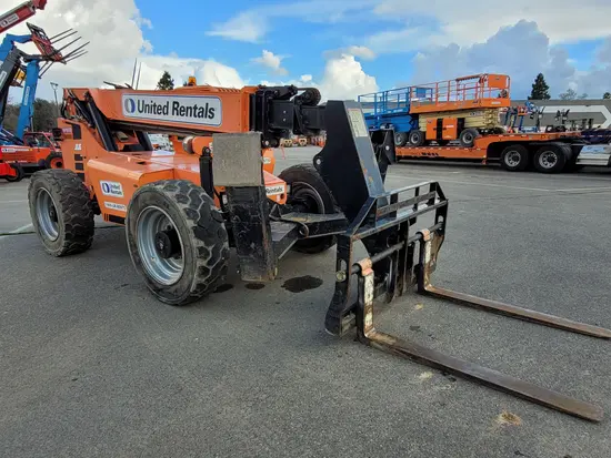 2016 SKYTRAK 10054 Forklift