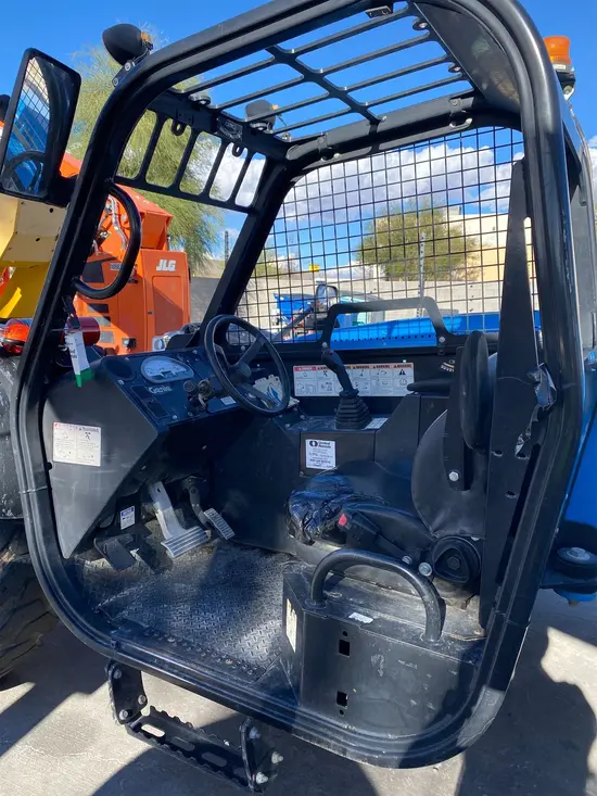 2015 Genie GTH-844 Forklift