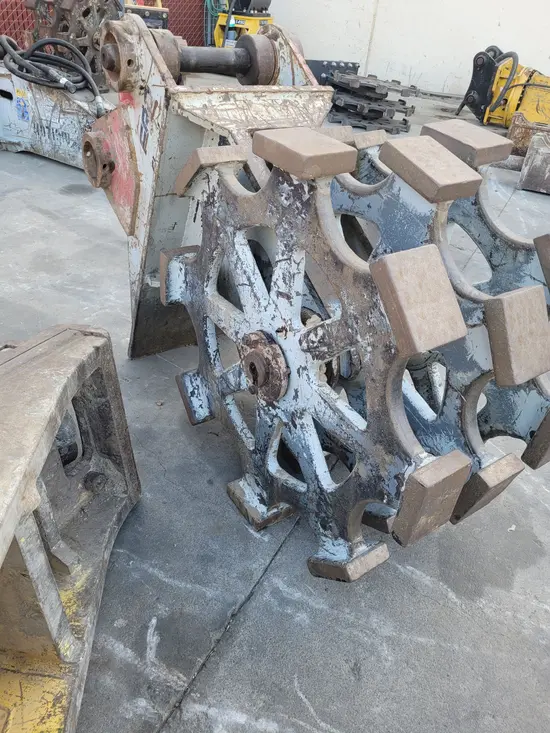2019 FURUKAWA CW24III Compaction Attachment