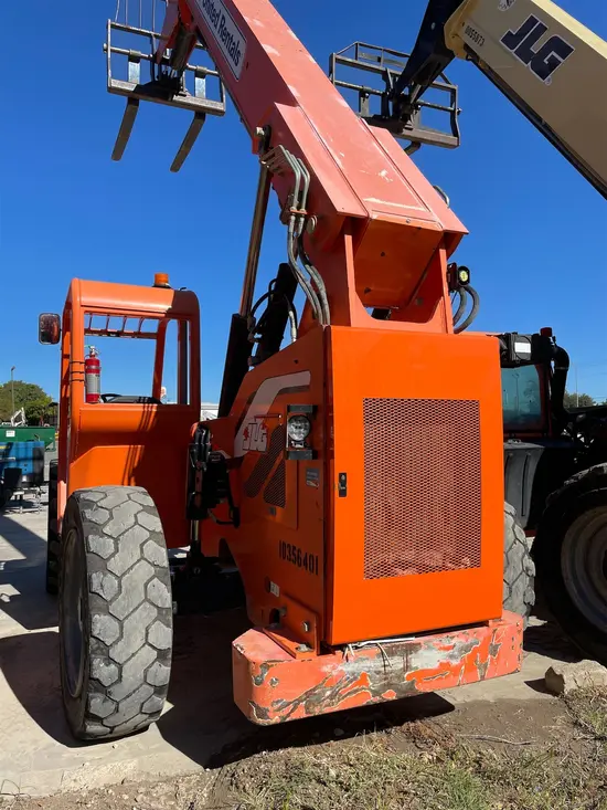 2015 SKYTRAK 6042 Forklift