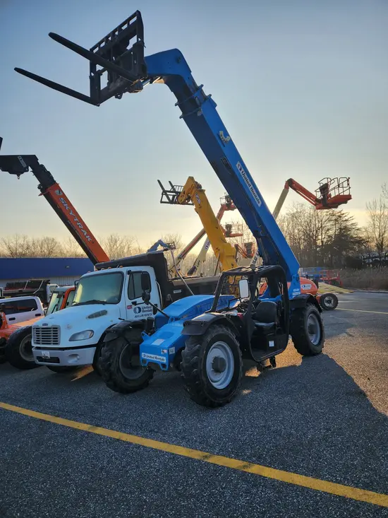 2016 Genie GTH-844 Forklift