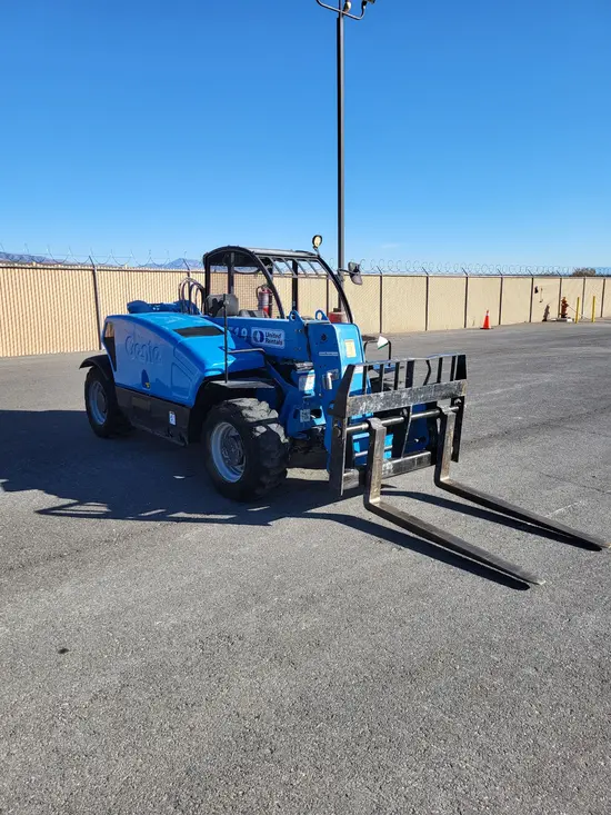 2018 Genie GTH-5519 Forklift