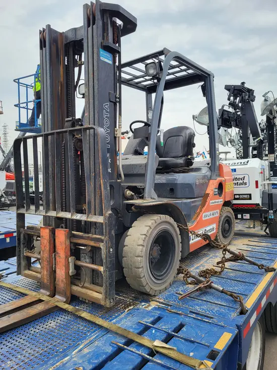 2018 Toyota 8FDU25 Warehouse Forklift