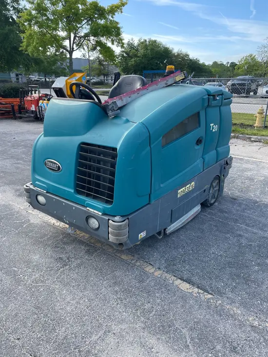2019 Tennant T-20 Scrubber