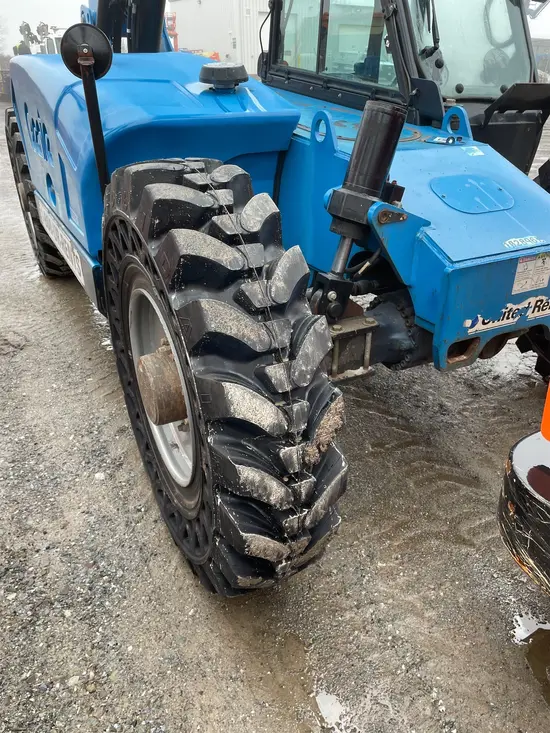 2014 Genie GTH-844 Forklift