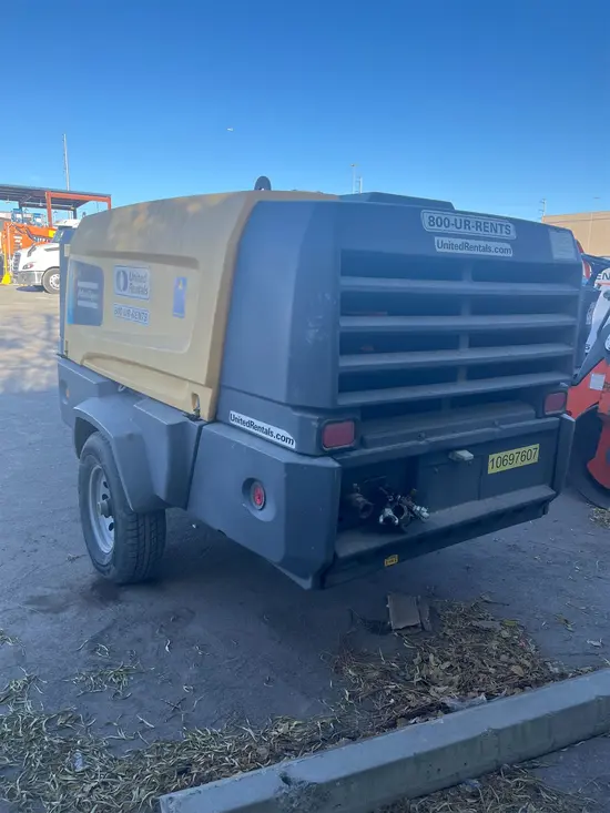 2017 Atlas Copco XAS440JD T4F Air Compressor