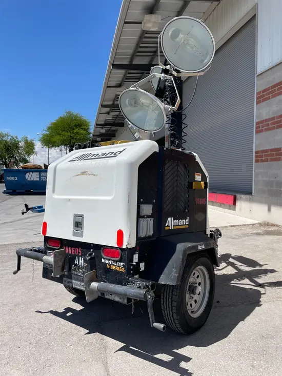 2018 Allmand NL-V Portable Work Light