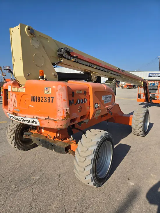 2013 JLG M600JP Boom Lift
