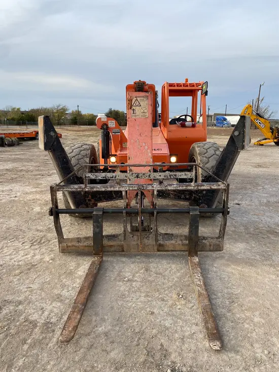 2015 SKYTRAK 10054 Forklift
