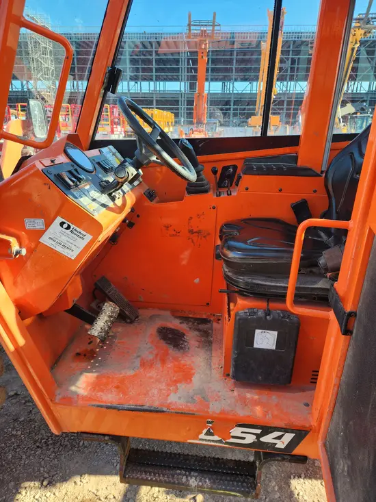 2016 SKYTRAK 10054 Forklift