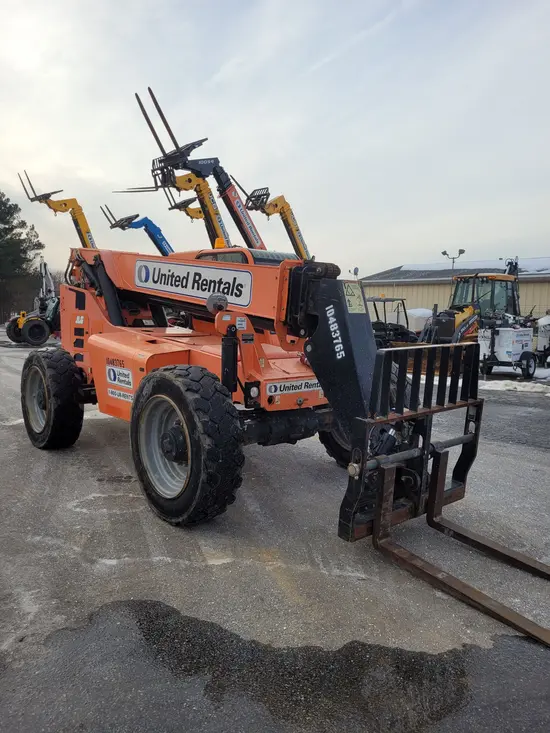 2016 SKYTRAK 8042 Forklift