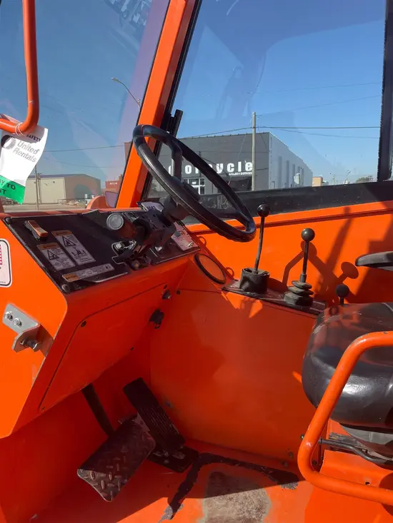 2015 SKYTRAK 6042 Forklift