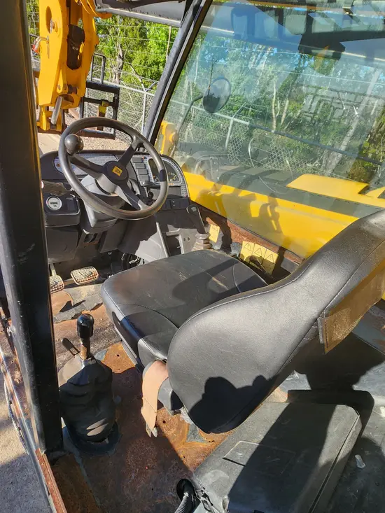 2017 JCB 507-42 Forklift