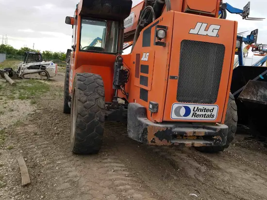2017 SKYTRAK 10042 Forklift