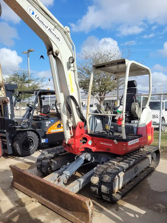 2017 Takeuchi TB260 Mini Excavator