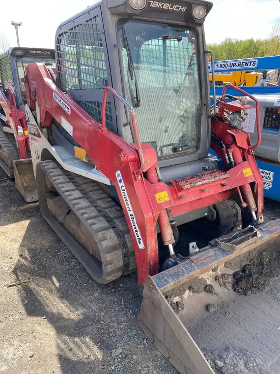 2019 Takeuchi TL10V2-CR Track Loader