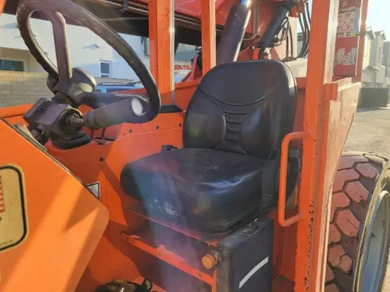 2016 SKYTRAK 6042 Forklift