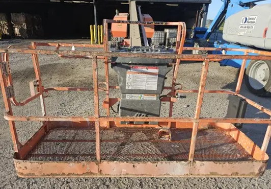 2016 JLG 800S Boom Lift
