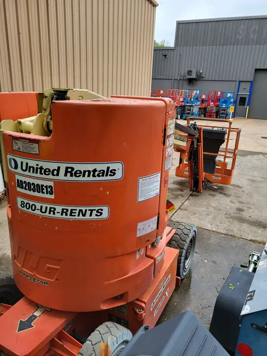 2014 JLG E300AJP Articulating Boom Lift