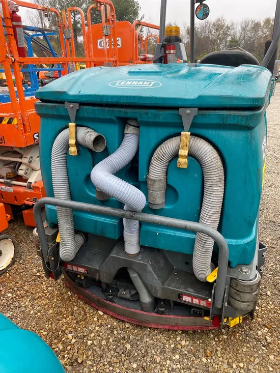 2017 Tennant T-20 Scrubber