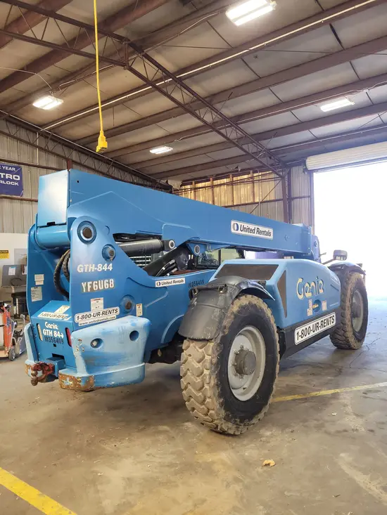 2015 Genie GTH-844 Forklift