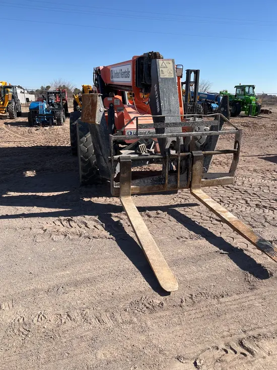 2016 SKYTRAK 10054 Forklift