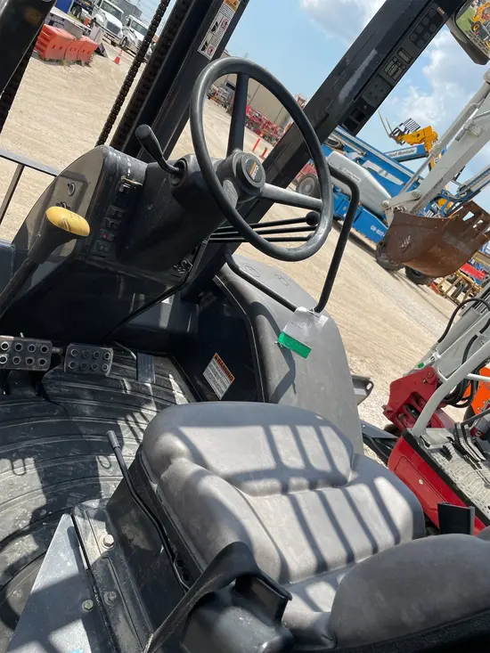 2019 Case 586H Forklift