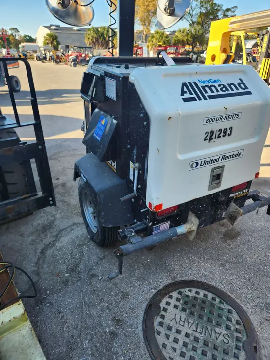 2019 Allmand NLV-ML3EC Portable Work Light