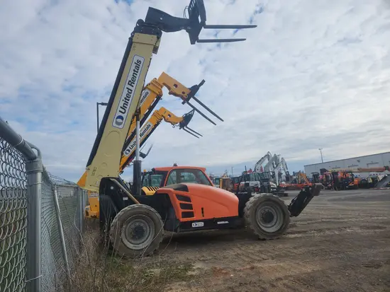 2017 JLG 1255 Forklift