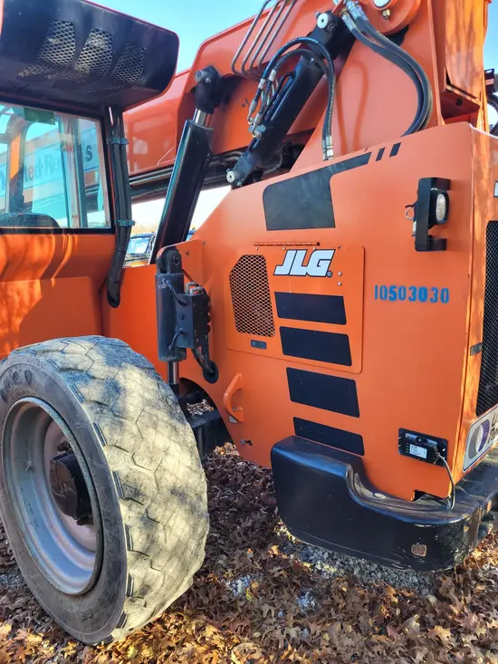 2016 SKYTRAK 6042 Forklift