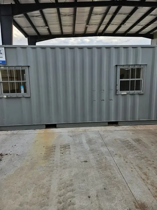 2006 LAND & SEA 20' AO GLO Ground-Level Office Container