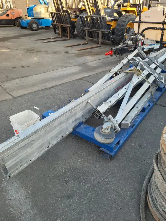 2018 EME 11000R-15 Crane