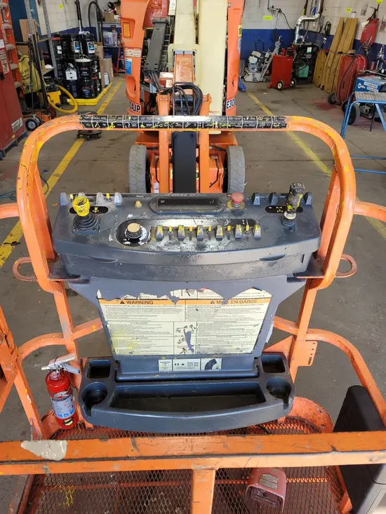 2012 JLG E300AJP Articulating Boom Lift