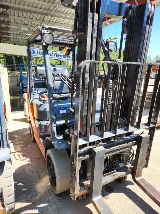 2018 Toyota 8FGU25 Warehouse Forklift