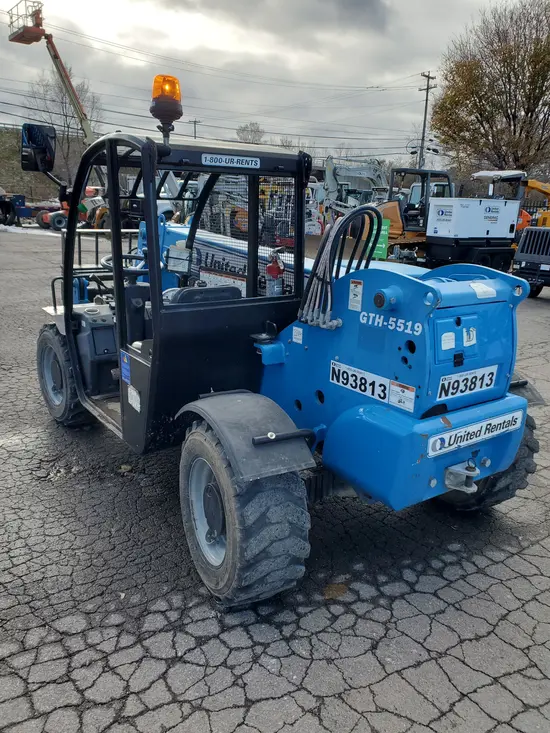 2016 Genie GTH-5519 Forklift