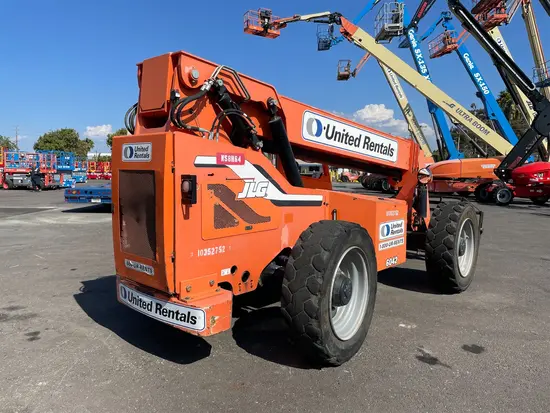 2015 SKYTRAK 6042 Forklift