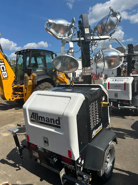 2017 Allmand NIGHT-LITE PRO Towable Light Tower