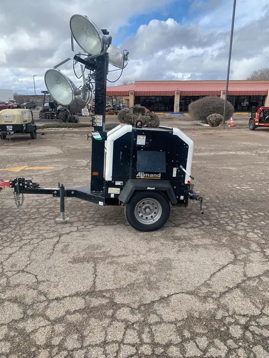 2019 Allmand NLV-ML3EC Portable Work Light