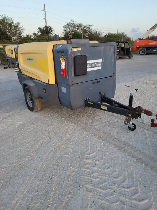 2017 Atlas Copco XAS440JD T4F Air Compressor