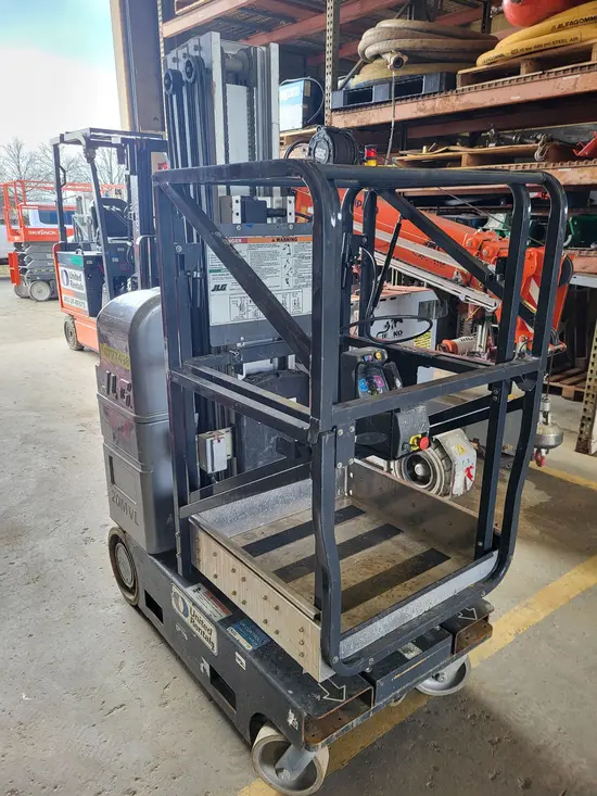 2018 JLG 20MVL Self-Propelled One-Person Lift