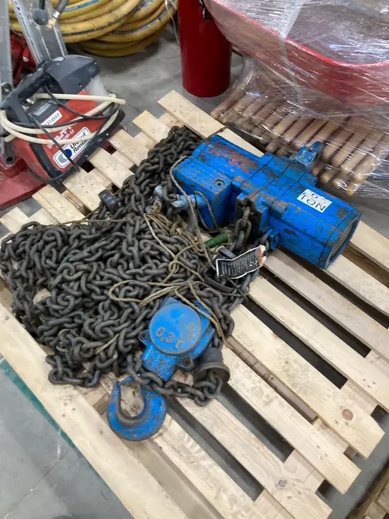 2007 JD NEUHAUS 3-6TI Hoist