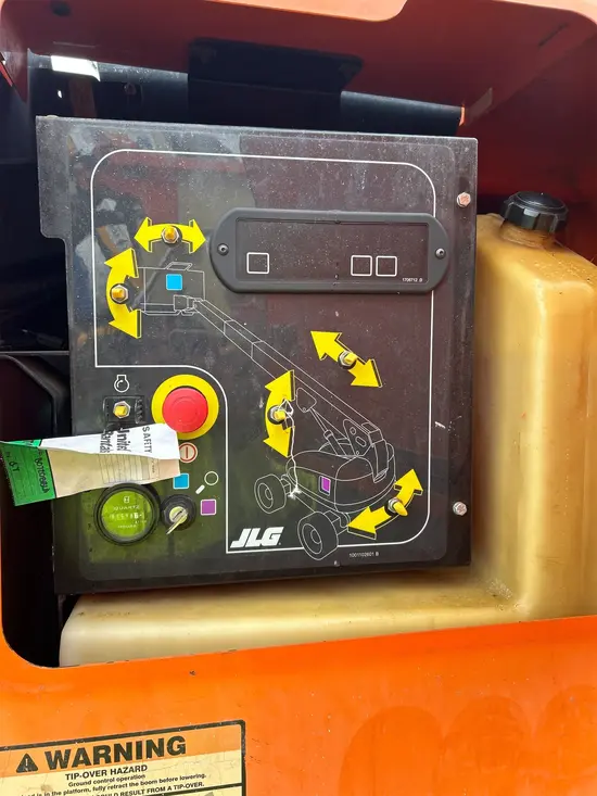 2015 JLG 600S Boom Lift