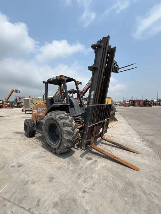 2018 Case 588H Forklift