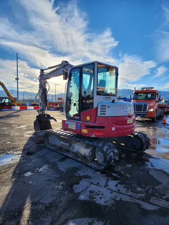 2017 Takeuchi TB280FR Excavator