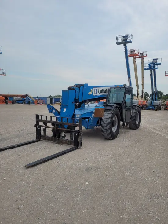 2016 Genie GTH-1056 Forklift